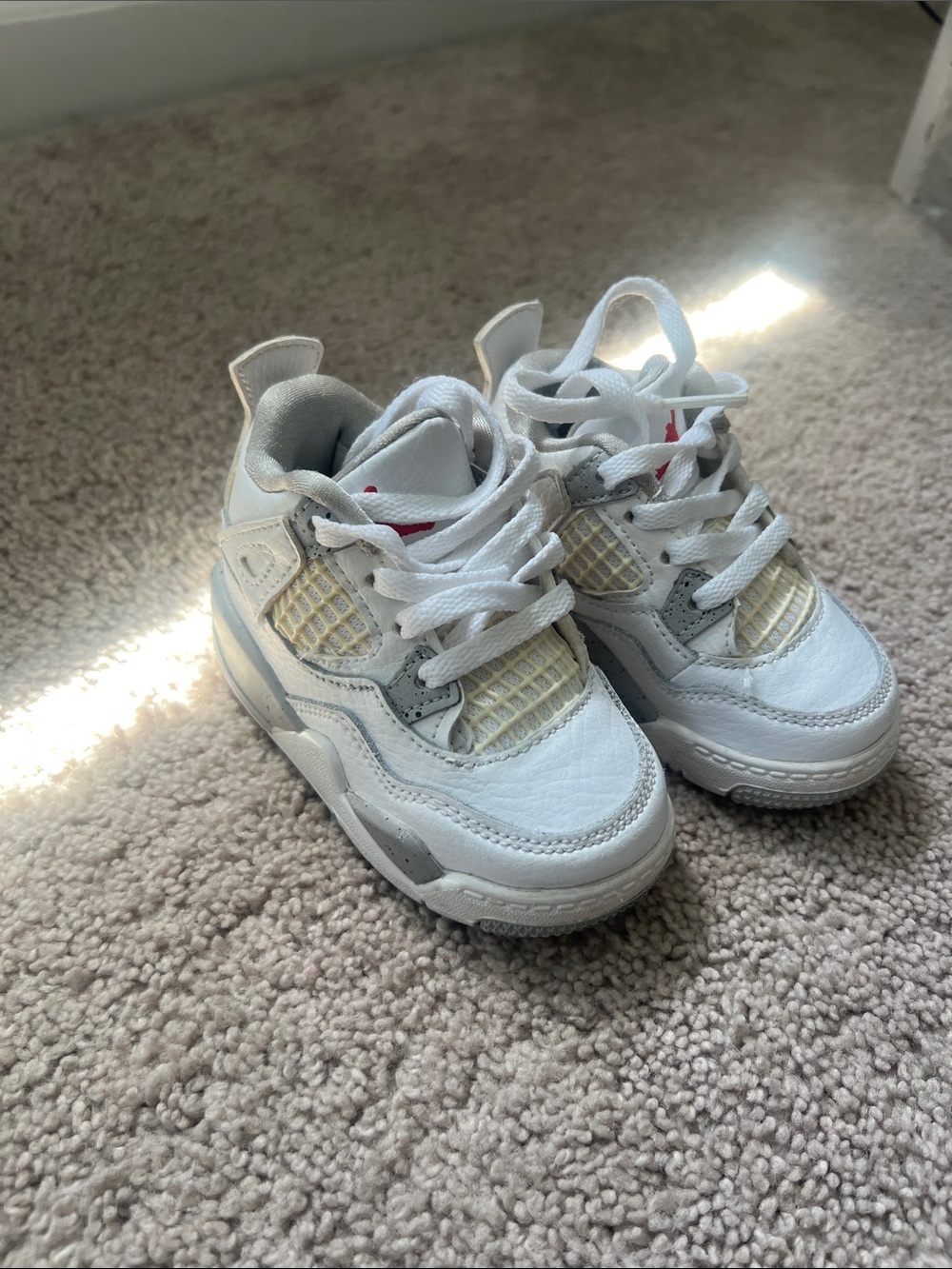 Jordan Kids White and Gray Low-Top Sneakers with Cream Mesh